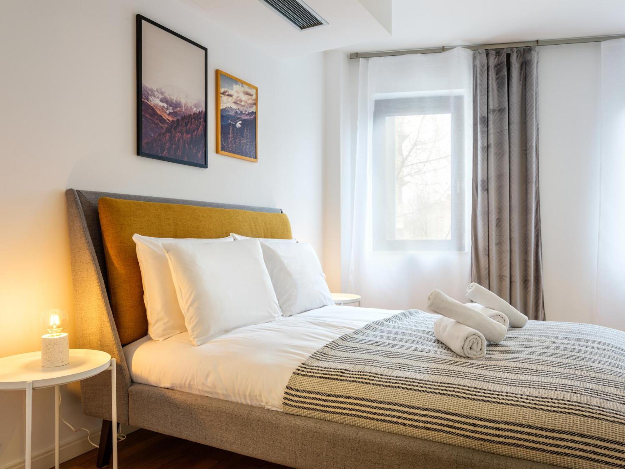 Modern Central Apartment W. Parking By Tyzenhauz Краков Экстерьер фото